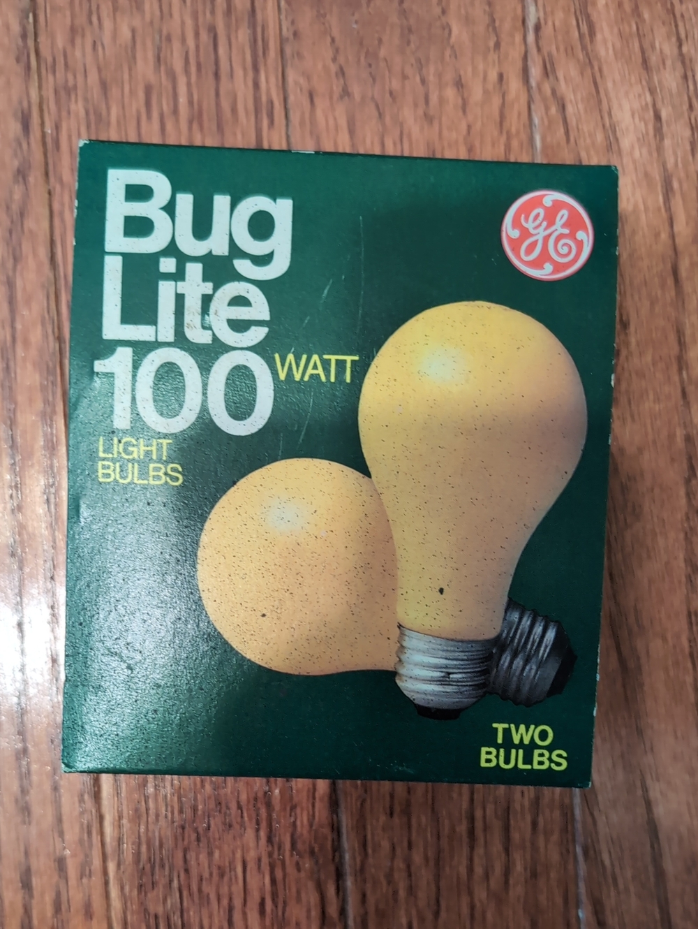 GE Bug Lite 100 Watt Light Bulbs Yellow (2 Pack) Vintage New